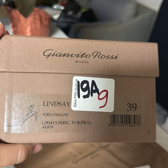 “””a GIANVITO ROSSI “” box for sale 🤎🖤 - Picture 9 of 9